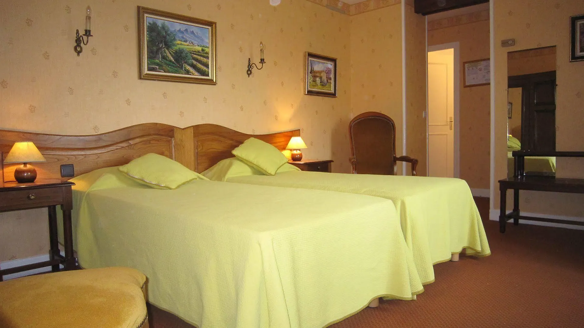 Hostellerie de la Bouriane Gourdon 3*,  France
